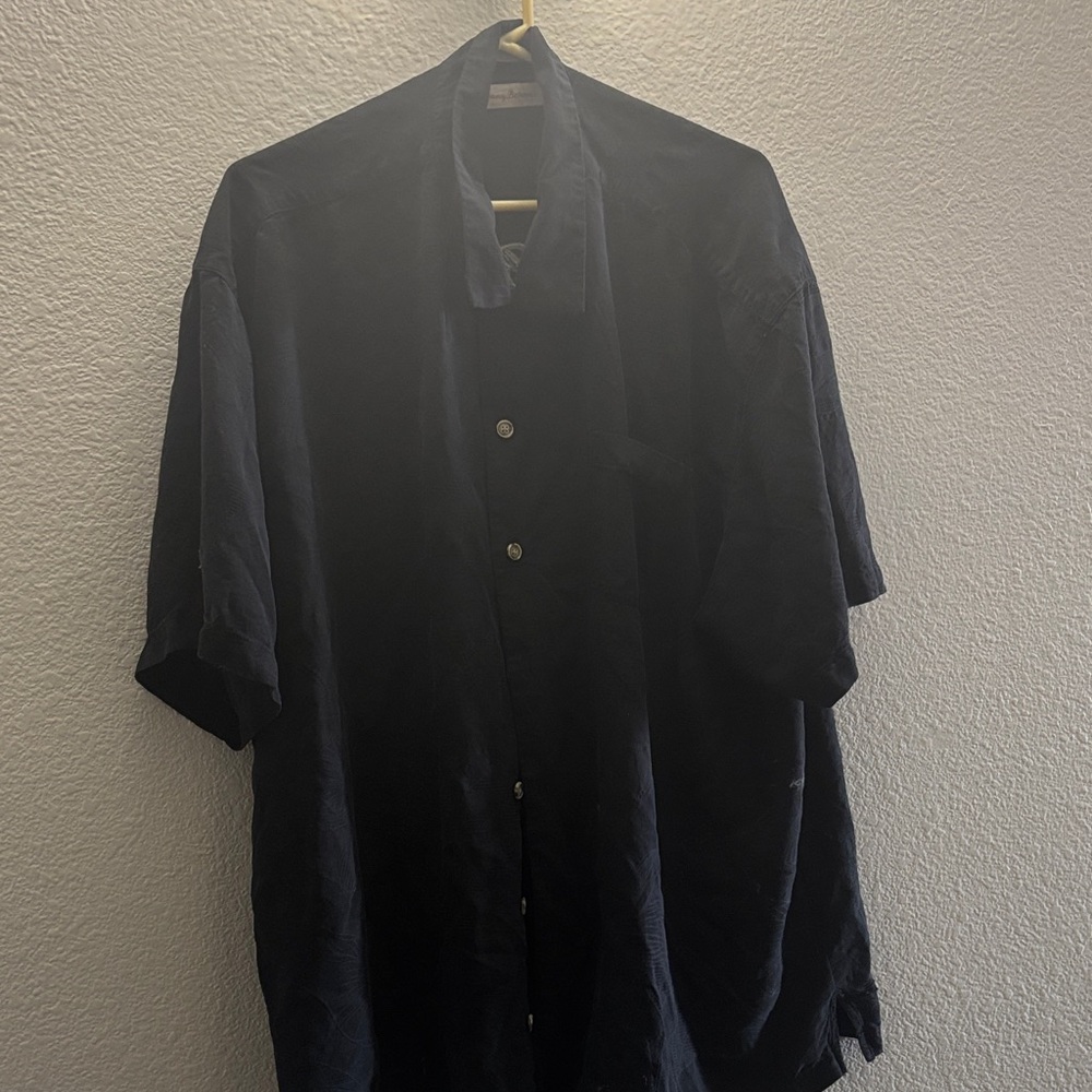 Tommy Bahama Black Shirt with Wine Glass Design